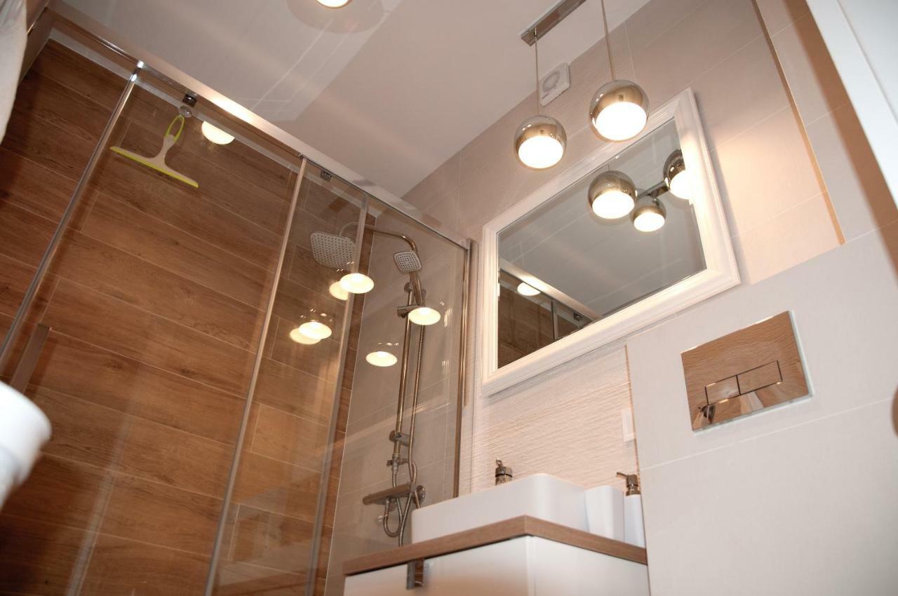 Apartament Ikar - 2 Pokojowy Przy Morzu Z Wlasnym Ogrodkiem Pobierowo Ngoại thất bức ảnh