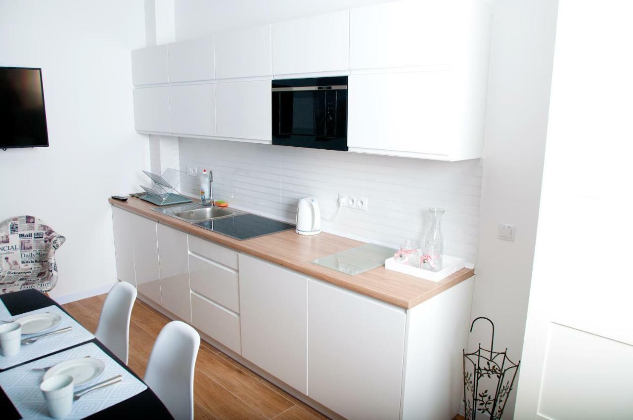 Apartament Ikar - 2 Pokojowy Przy Morzu Z Wlasnym Ogrodkiem Pobierowo Ngoại thất bức ảnh